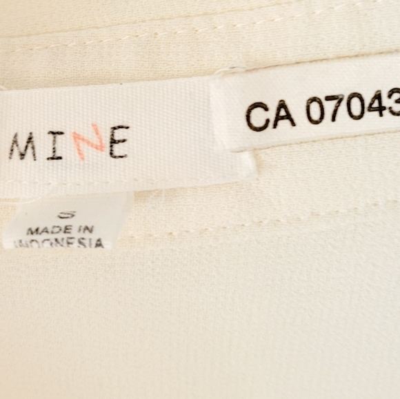 Mine white sleeveless top with lace collar small - Picture 2 of 2